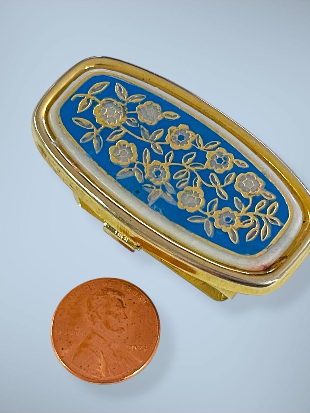 Vintage MidCentury Gold Tone and Blue Enamel Floral Lipstick Holder Mirror Case - Picture 7 of 14